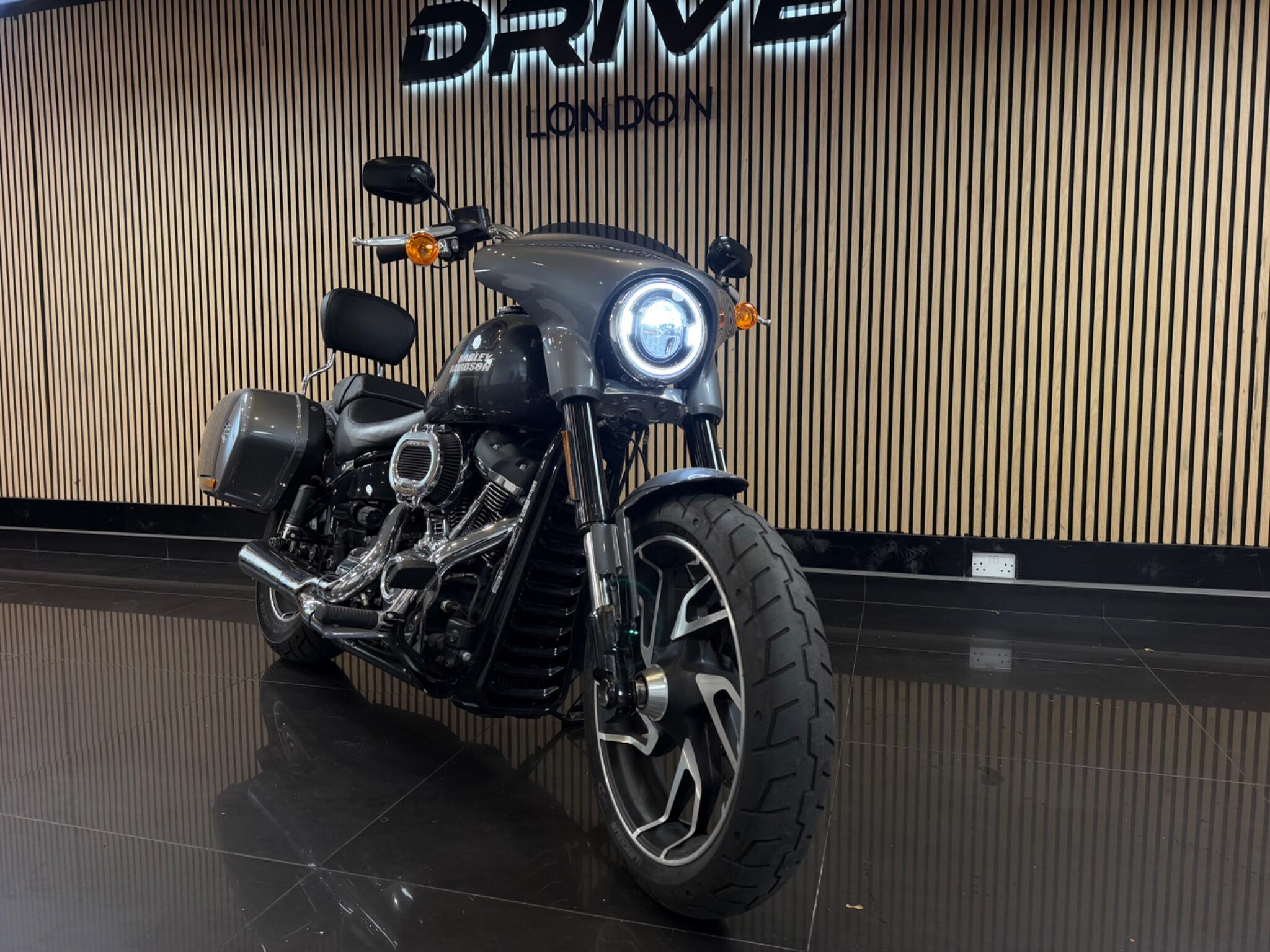 Harley-Davidson Softail